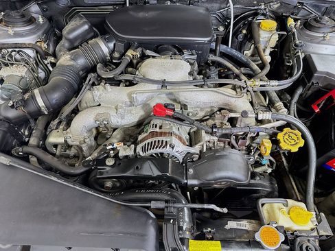 Used 2008 Subaru Legacy 2.5i AWD/4WD image 36