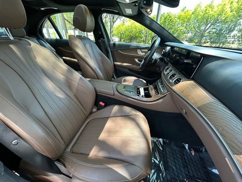 Used 2023 Mercedes-Benz E 350 4MATIC Sedan image 38