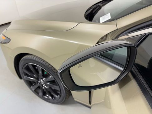 Used 2024 MAZDA MAZDA3 s image 13