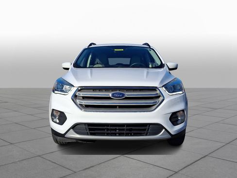 Used 2018 Ford Escape SEL image 2