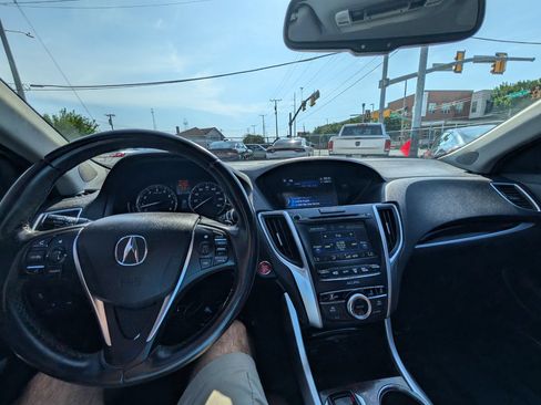Used 2016 Acura TLX V6 FWD image 21
