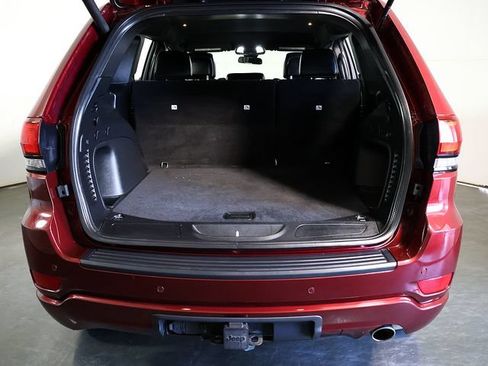 Used 2021 Jeep Grand Cherokee Laredo X AWD/4WD image 30