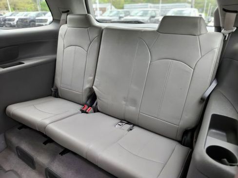 Used 2015 GMC Acadia SLT w/ Open Road Package AWD/4WD image 17