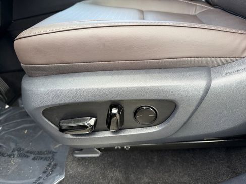 Certified 2026 Lexus TX 350 AWD w/ Technology Package image 17