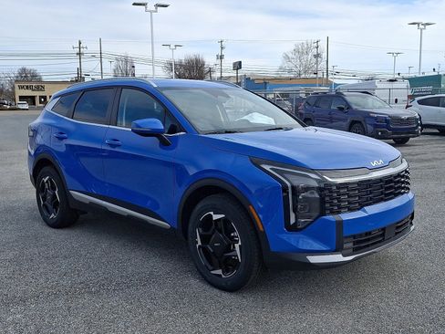 New 2026 Kia Sportage EX image 3