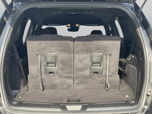 Used 2023 Dodge Durango GT RWD image 16