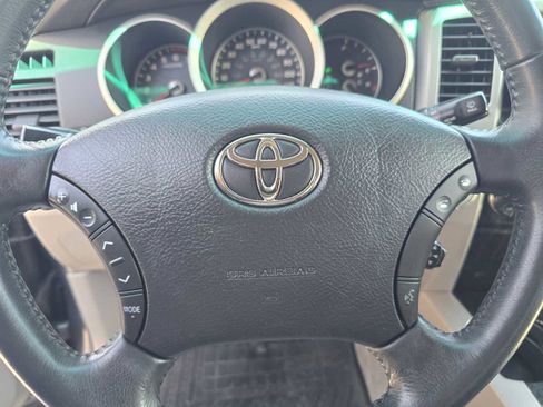 Used 2008 Toyota 4Runner Limited AWD/4WD image 25