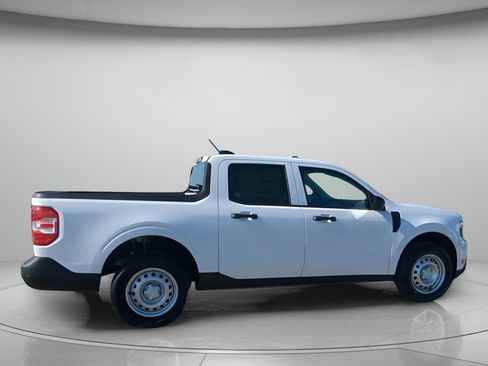 New 2026 Ford Maverick XL FWD image 34