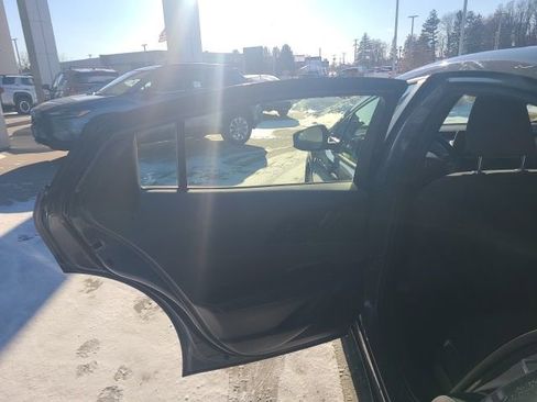 Used 2023 Toyota Prius LE image 14