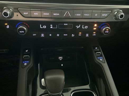 Used 2020 Kia Telluride SX image 38