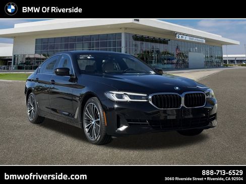 Certified 2023 BMW 530e 530e iPerformance w/ Convenience Package image 1