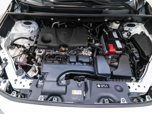 Certified 2025 Toyota RAV4 XLE AWD/4WD image 33