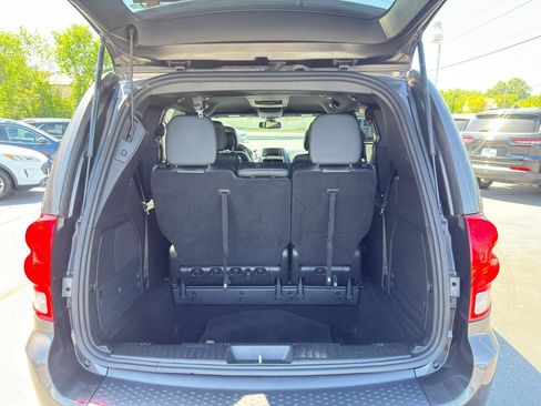 Used 2019 Dodge Grand Caravan GT w/ Safety Sphere Group FWD image 70