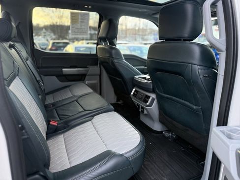 Used 2022 Ford F150 Limited image 19