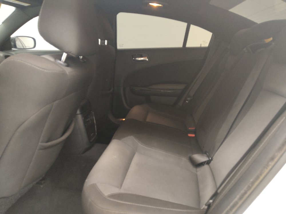Used 2021 Dodge Charger SXT w/ Blacktop Package RWD image 18