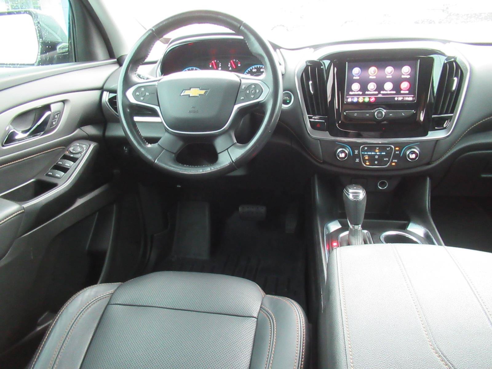 Used 2020 Chevrolet Traverse LT FWD image 15