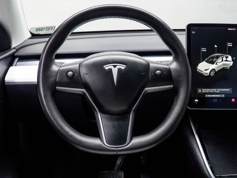 Used 2020 Tesla Model Y Long Range AWD/4WD image 15