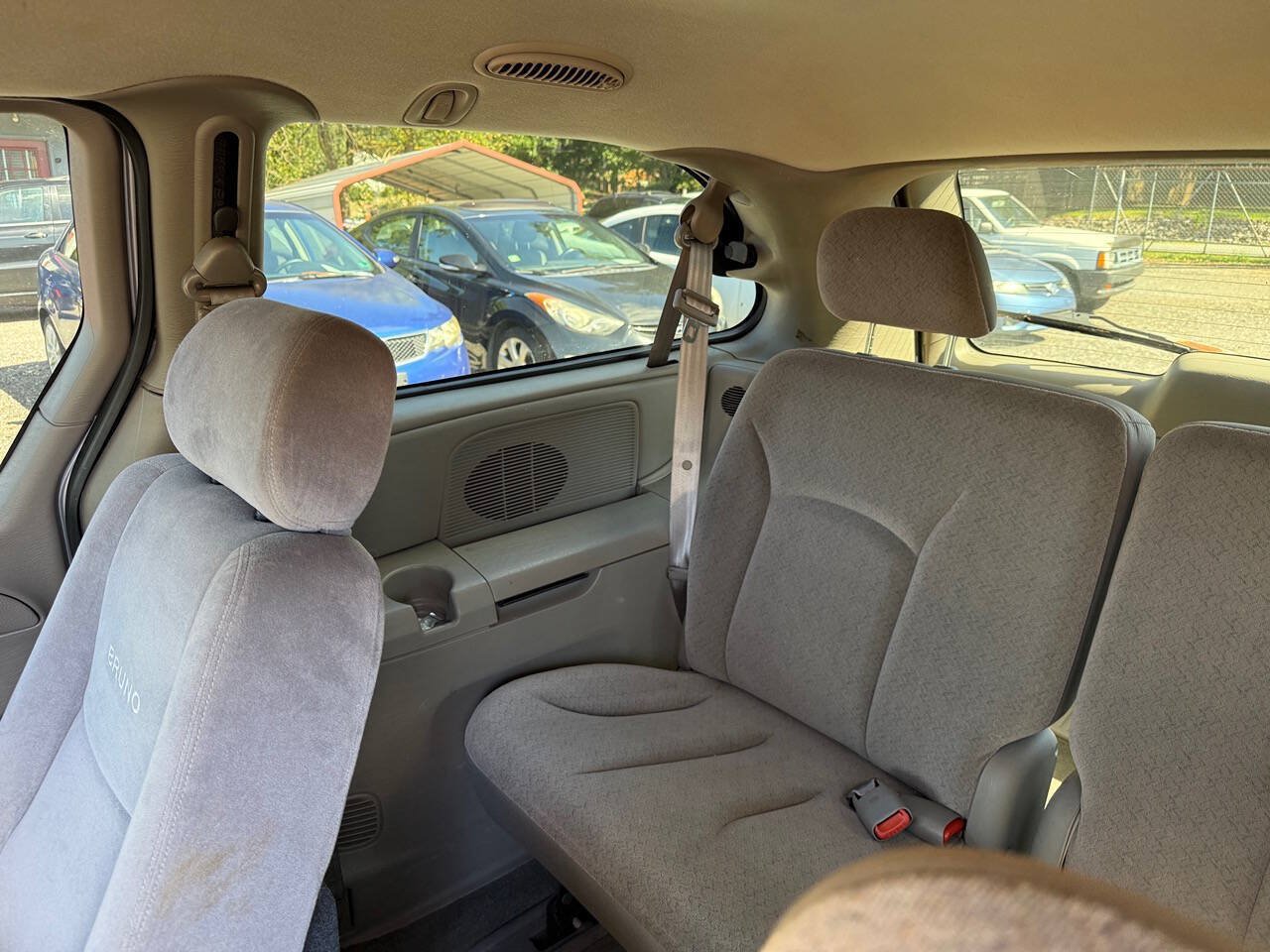 Used 2002 Chrysler Town & Country eL FWD image 15