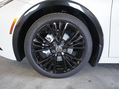 New 2026 Toyota Prius Plug-In Hybrid image 21