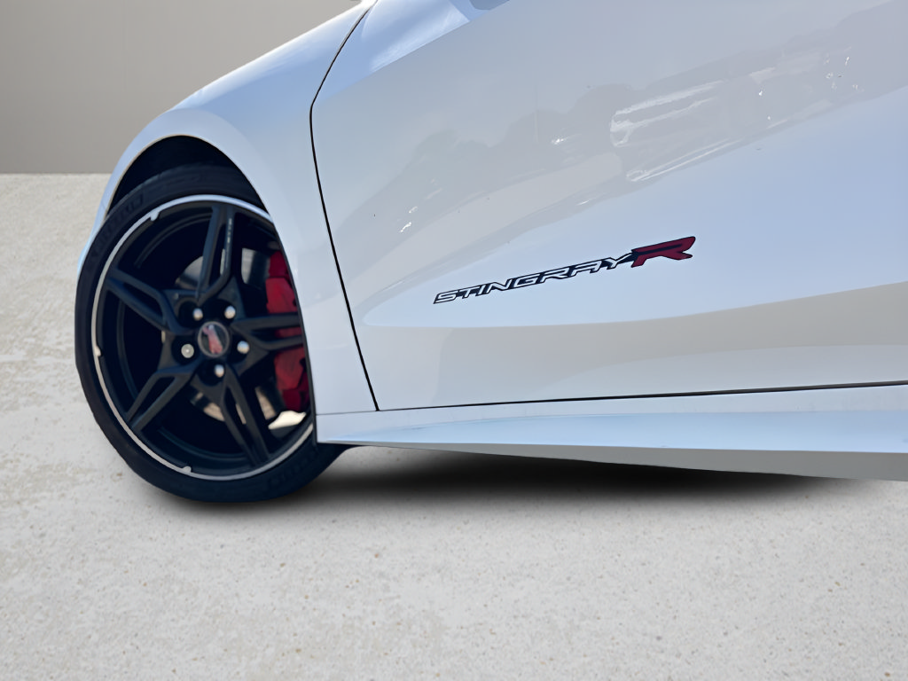 Used 2022 Chevrolet Corvette Stingray Preferred Conv w/ Z51 Performance Package RWD image 32