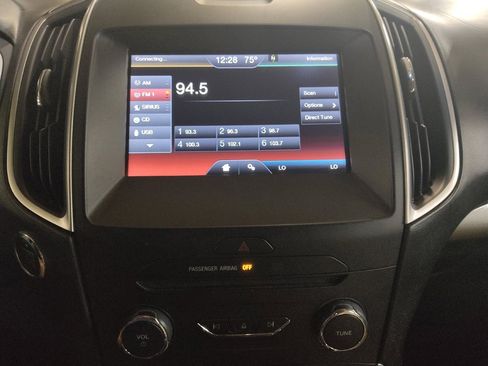 Used 2015 Ford Edge SEL w/ Equipment Group 201A AWD/4WD image 25