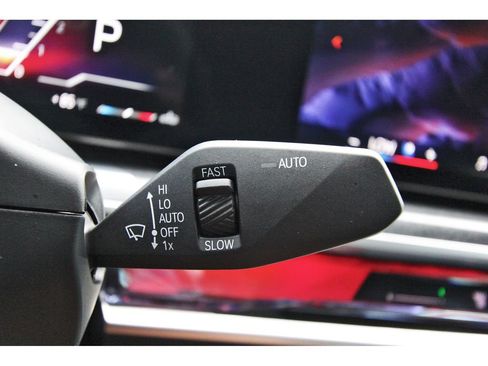Used 2025 BMW 740i RWD image 18