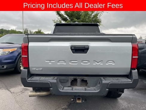 Used 2024 Toyota Tacoma SR AWD/4WD image 5