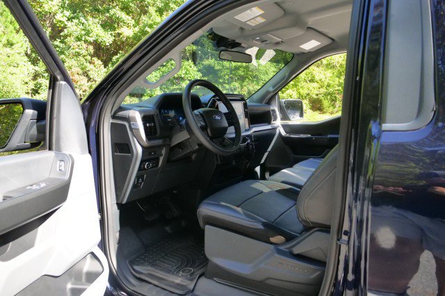 Used 2025 Ford F150 XL w/ Equipment Group 103A High RWD image 21