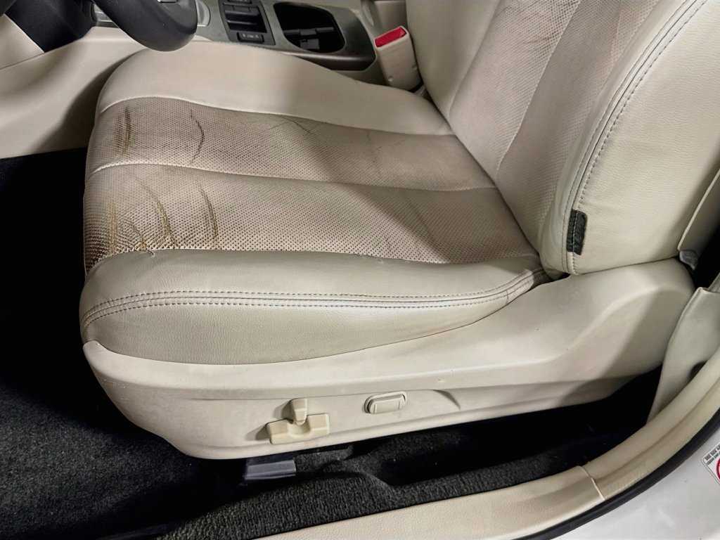 Used 2014 Subaru Outback 2.5i Limited AWD/4WD image 23