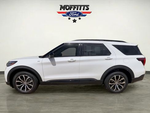 New 2026 Ford Explorer ST-Line AWD/4WD image 2