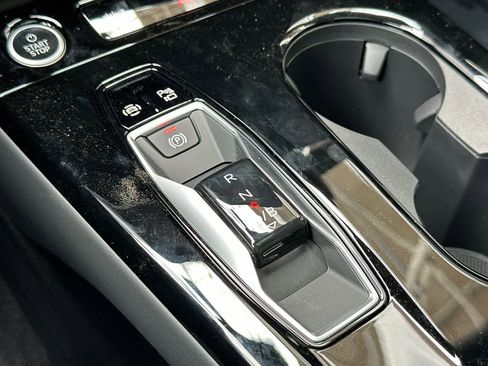 New 2027 Audi SQ6 e-tron Premium AWD/4WD image 22