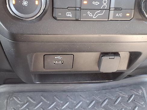 Used 2019 Ford F250 XLT AWD/4WD image 24