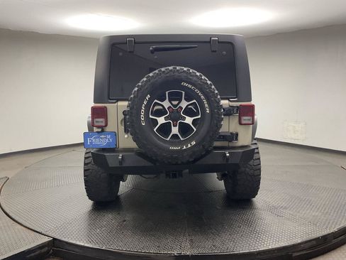 Used 2018 Jeep Wrangler Unlimited Sport S AWD/4WD image 6