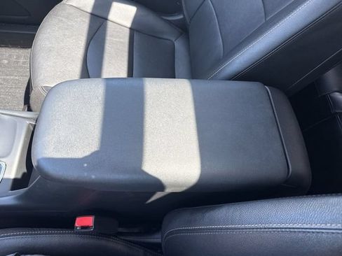Used 2021 Chevrolet Equinox LT AWD/4WD image 21