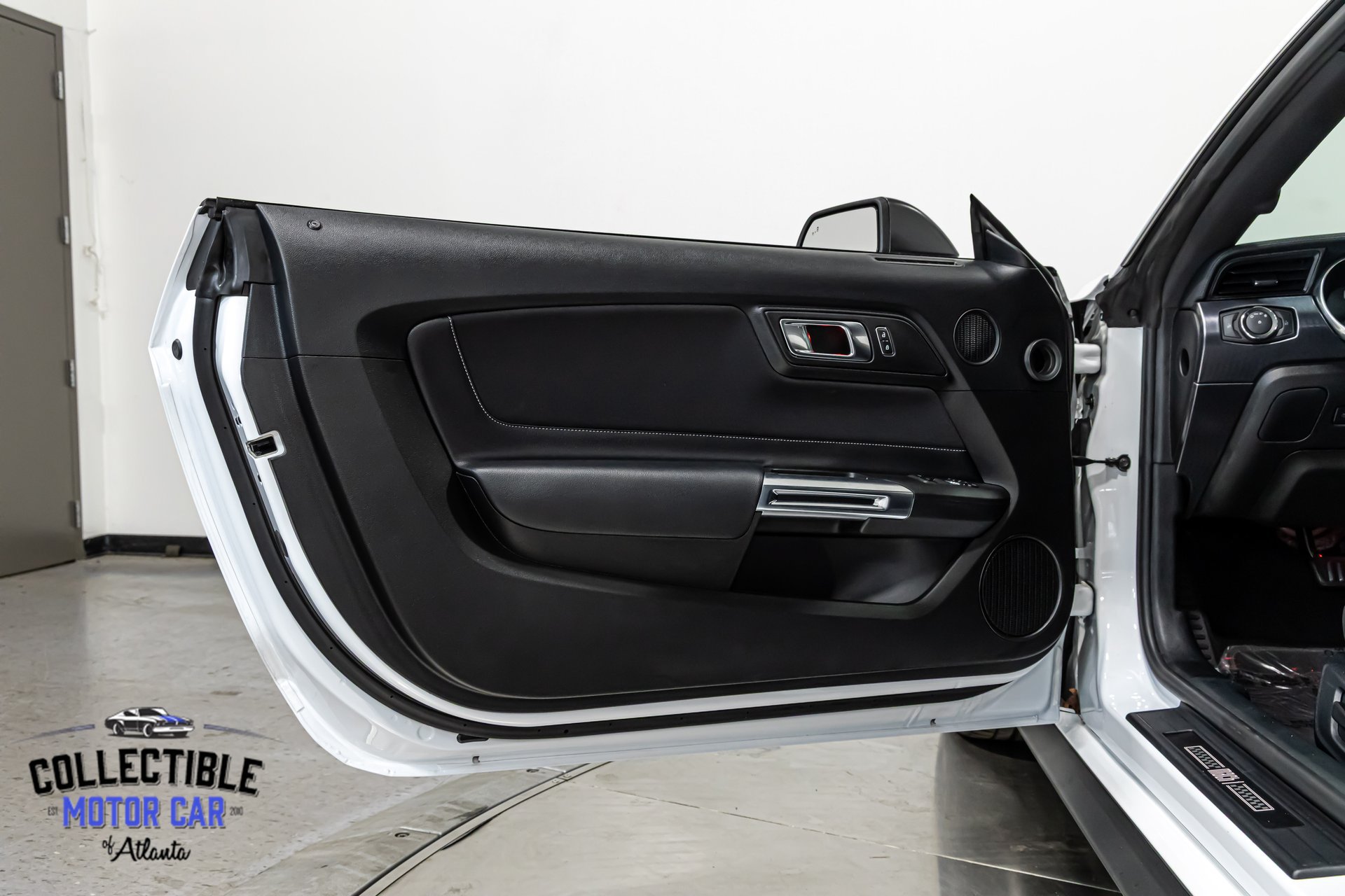 Used 2021 Ford Mustang Mach 1 RWD image 71