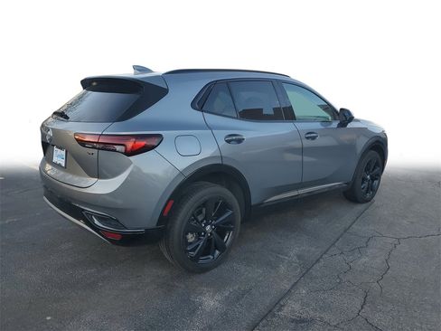 Used 2022 Buick Envision Essence w/ Sport Touring Package image 5