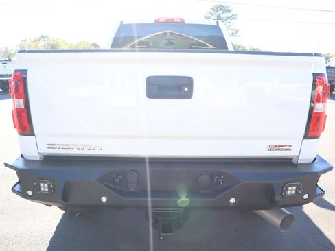 Used 2018 GMC Sierra 2500 SLT w/ Duramax Plus Package image 8