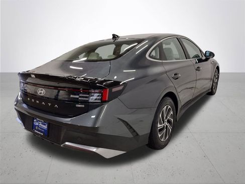 New 2026 Hyundai Sonata Blue FWD image 12