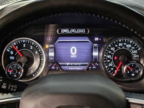 Used 2021 RAM 1500 Laramie image 15