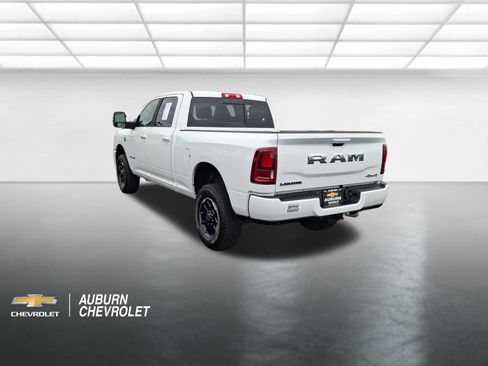 Used 2026 RAM 2500 Laramie AWD/4WD image 5