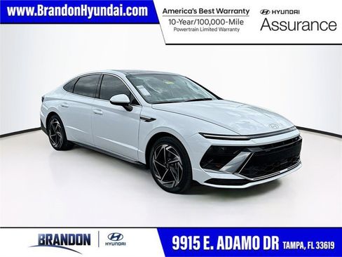 New 2025 Hyundai Sonata SEL image 1
