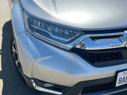 Used 2017 Honda CR-V Touring image 14