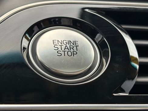 Used 2019 Genesis G70 3.3T Advanced w/ Elite Package image 40