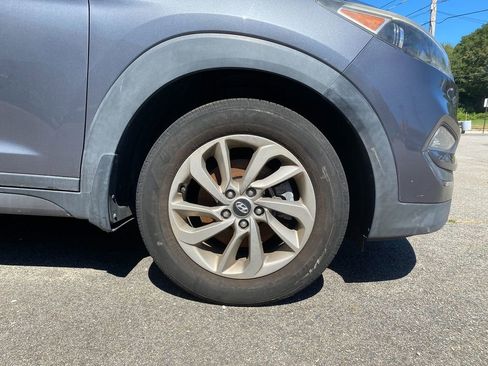 Used 2016 Hyundai Tucson SE w/ Option Group 02 image 24