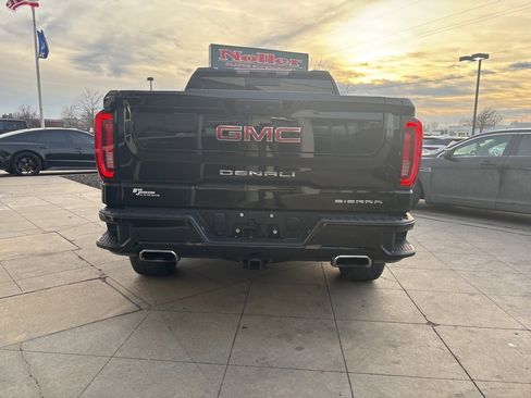 Used 2022 GMC Sierra 1500 Denali w/ Technology Package image 7