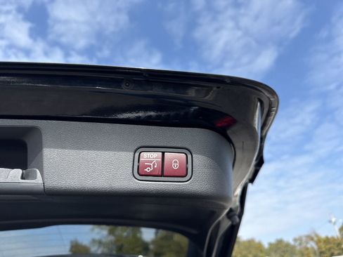 Used 2017 Mercedes-Benz GLE 350 image 34