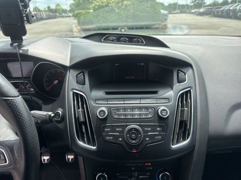 Used 2016 Ford Focus ST FWD image 15