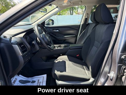 Used 2024 Nissan Rogue SV AWD/4WD image 11