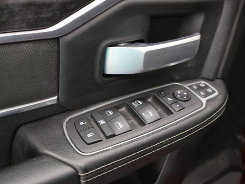Used 2024 RAM 3500 Big Horn w/ Night Edition AWD/4WD image 36
