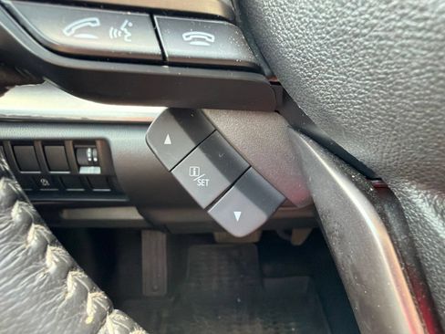 Used 2019 Subaru Forester Premium w/ All-Weather Package AWD/4WD image 32